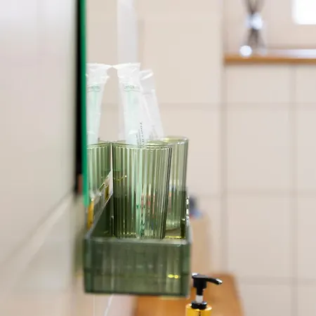 Charaktervolle 122qm Altbau-ferienwohnung Mit Stuck, Viel Platz Fuer Familien & Gruppen Bis Zu 8 Personen, Parkplatz Inklusive * Baiersbronn